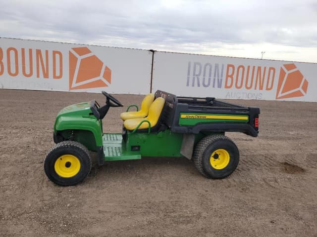 Image of John Deere Gator TE 4x2 equipment image 1