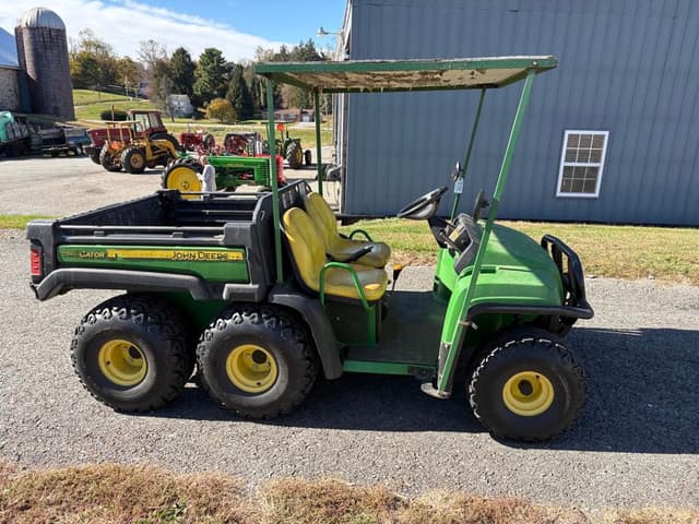 Image of John Deere Gator TH 6x4 equipment image 1