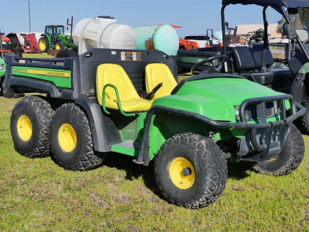 Main image John Deere Gator