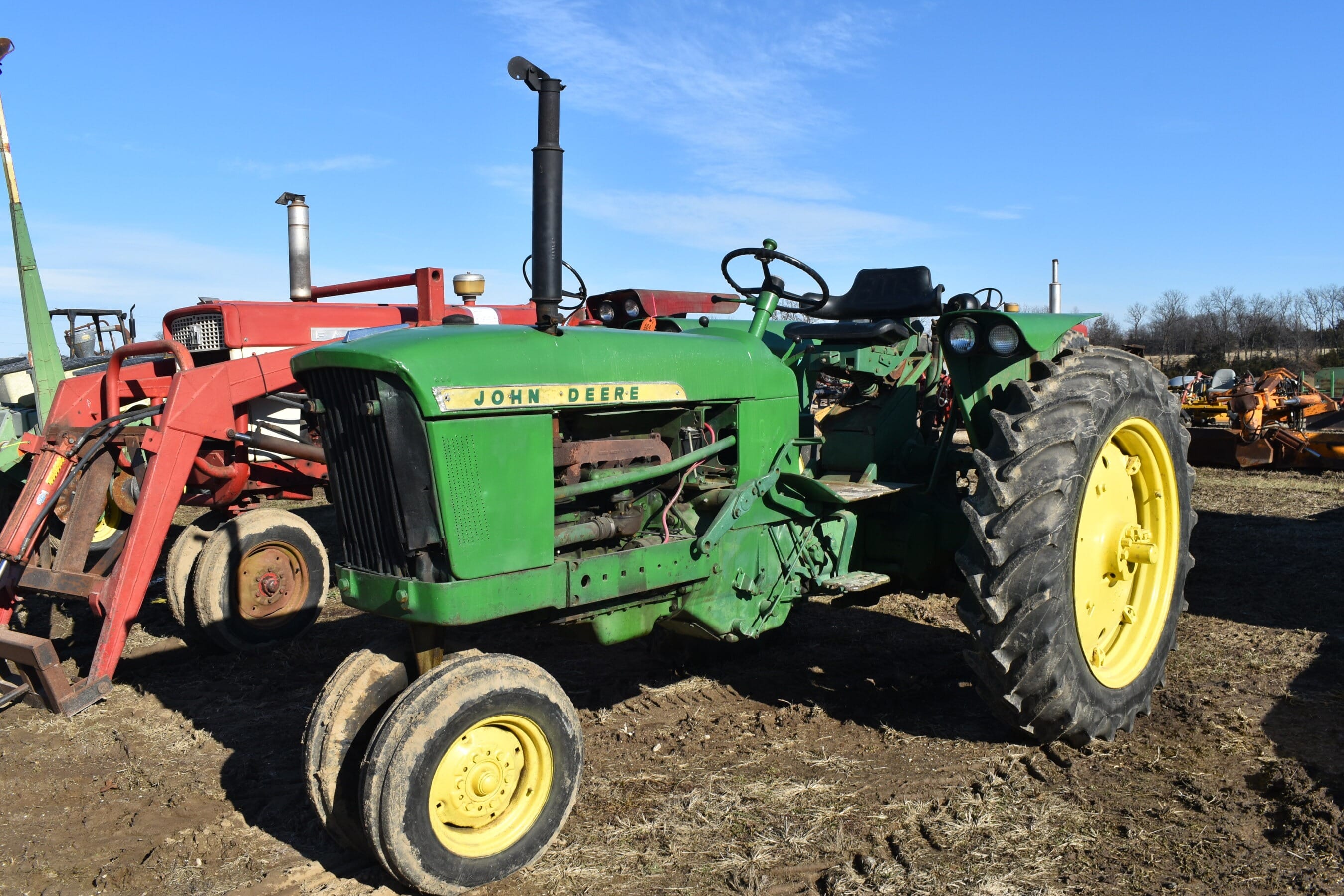 1963 John Deere 2010 Equipment Image0
