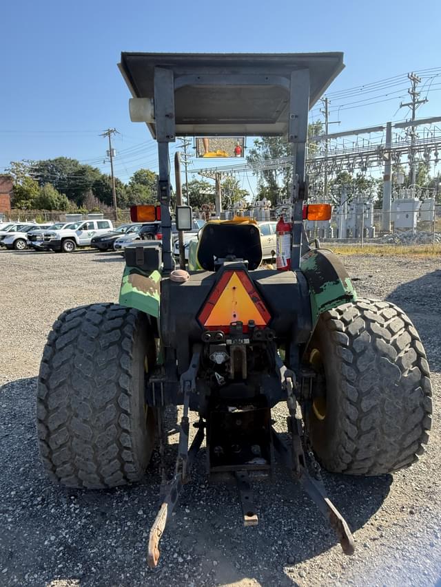 Image of John Deere 5310 equipment image 4