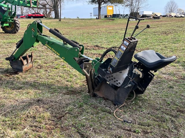 Image of John Deere 47 equipment image 2