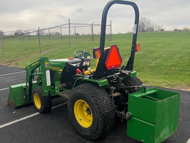 Image of John Deere 4100 equipment image 2