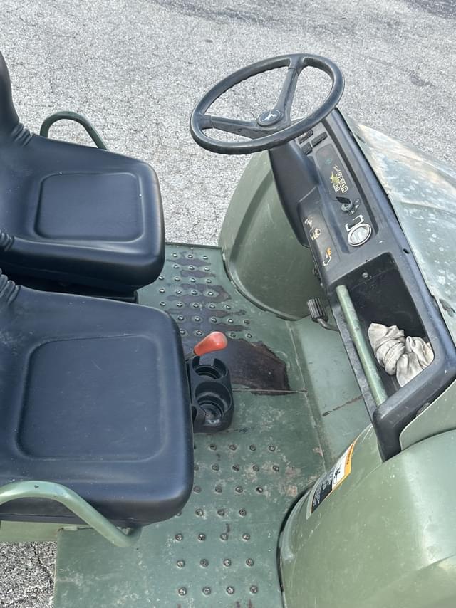 Image of John Deere Gator equipment image 2