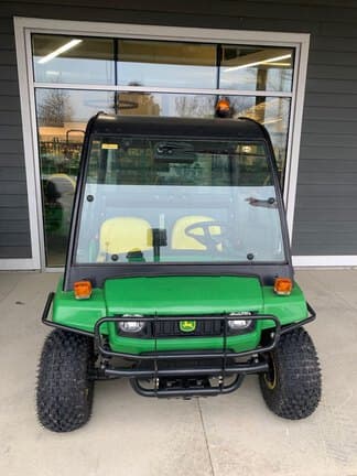 Image of John Deere Gator TS 4x2 equipment image 4