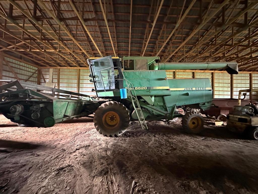 Image of John Deere 6620 Primary image