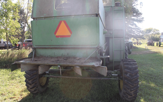 Image of John Deere Turbo 7720 equipment image 4