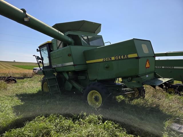 Image of John Deere Turbo 7720 equipment image 4