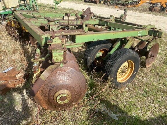 Main image John Deere TWA