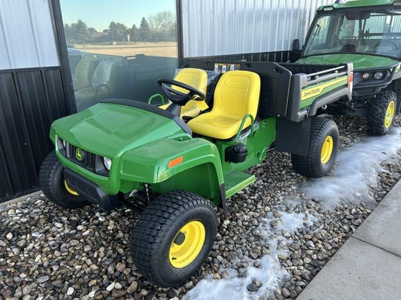 John Deere Gator TX 4x2 Equipment Image0
