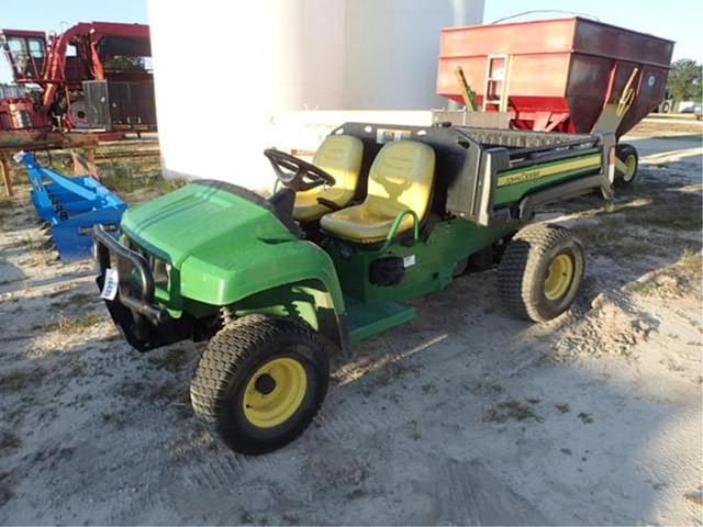 Image of John Deere Turf TX equipment image 2
