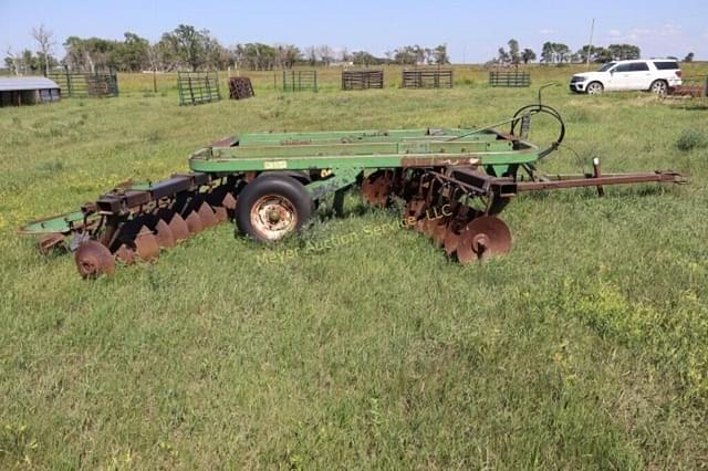 Image of John Deere T3121 equipment image 4