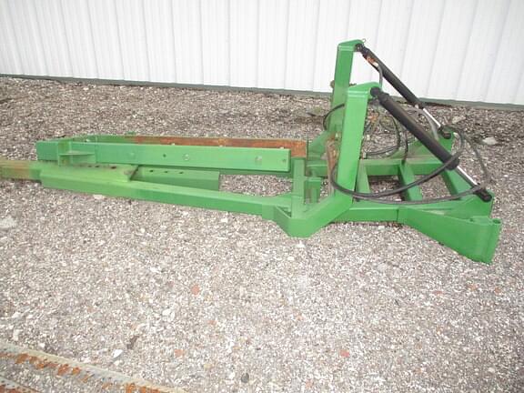 Image of John Deere Front Blade equipment image 1
