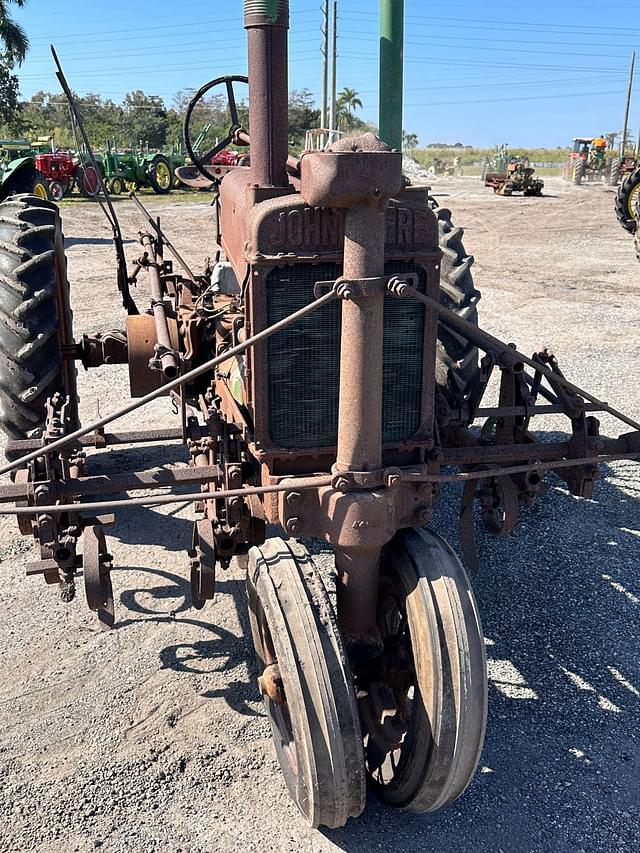 Image of John Deere A equipment image 2