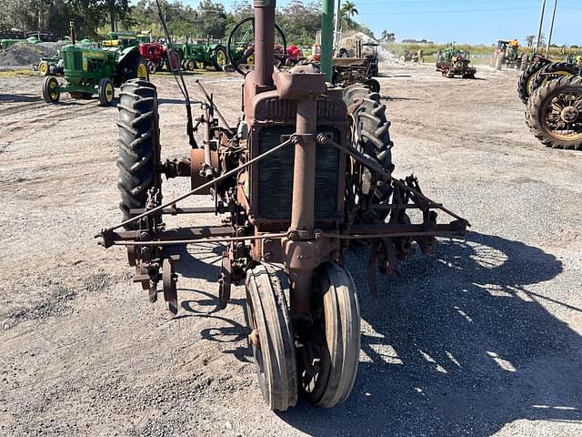 Image of John Deere A equipment image 3