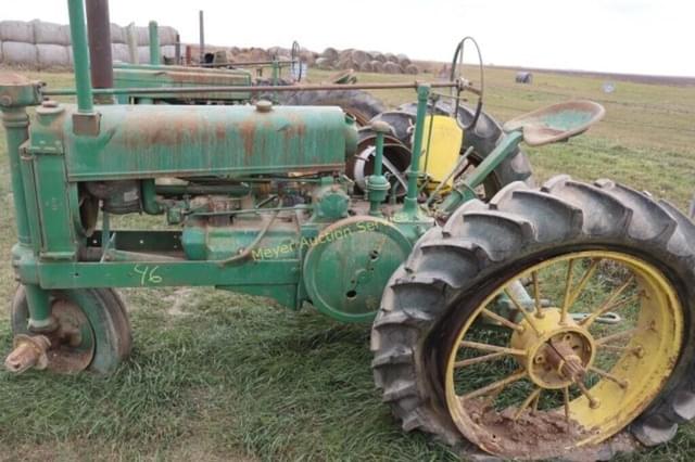 Image of John Deere A equipment image 4