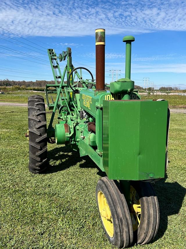 Image of John Deere A equipment image 2