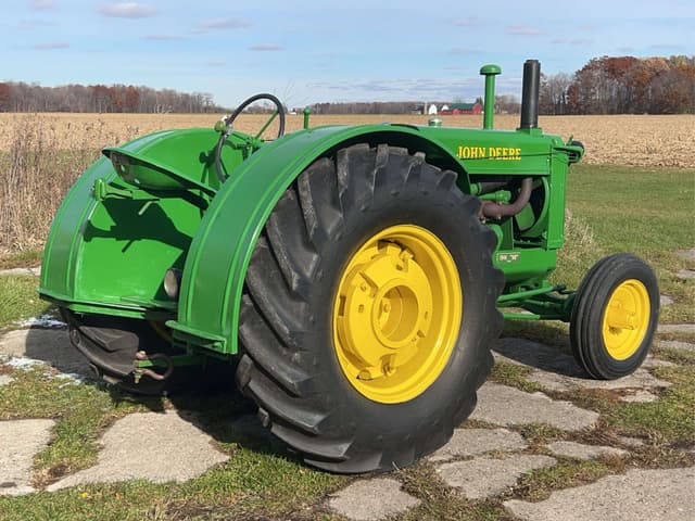 Image of John Deere AR equipment image 2