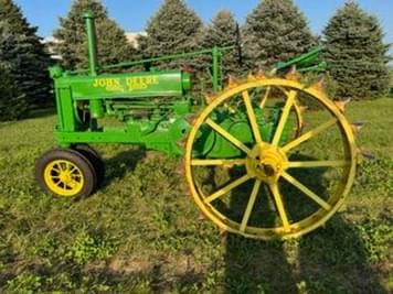 Main image John Deere B