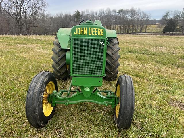 Image of John Deere B equipment image 2