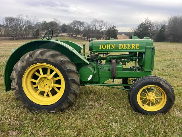 Image of John Deere B equipment image 4