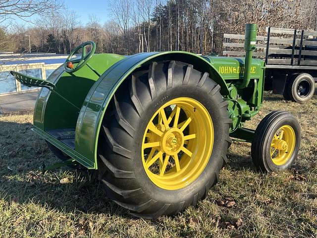 Image of John Deere D equipment image 2