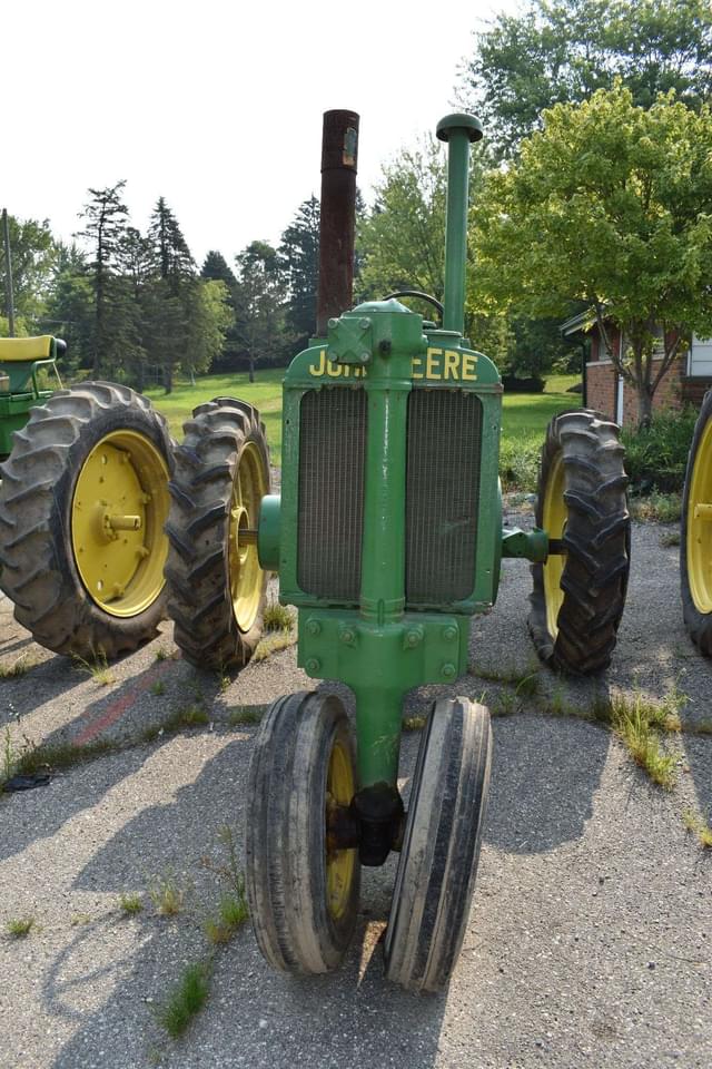Image of John Deere G equipment image 1