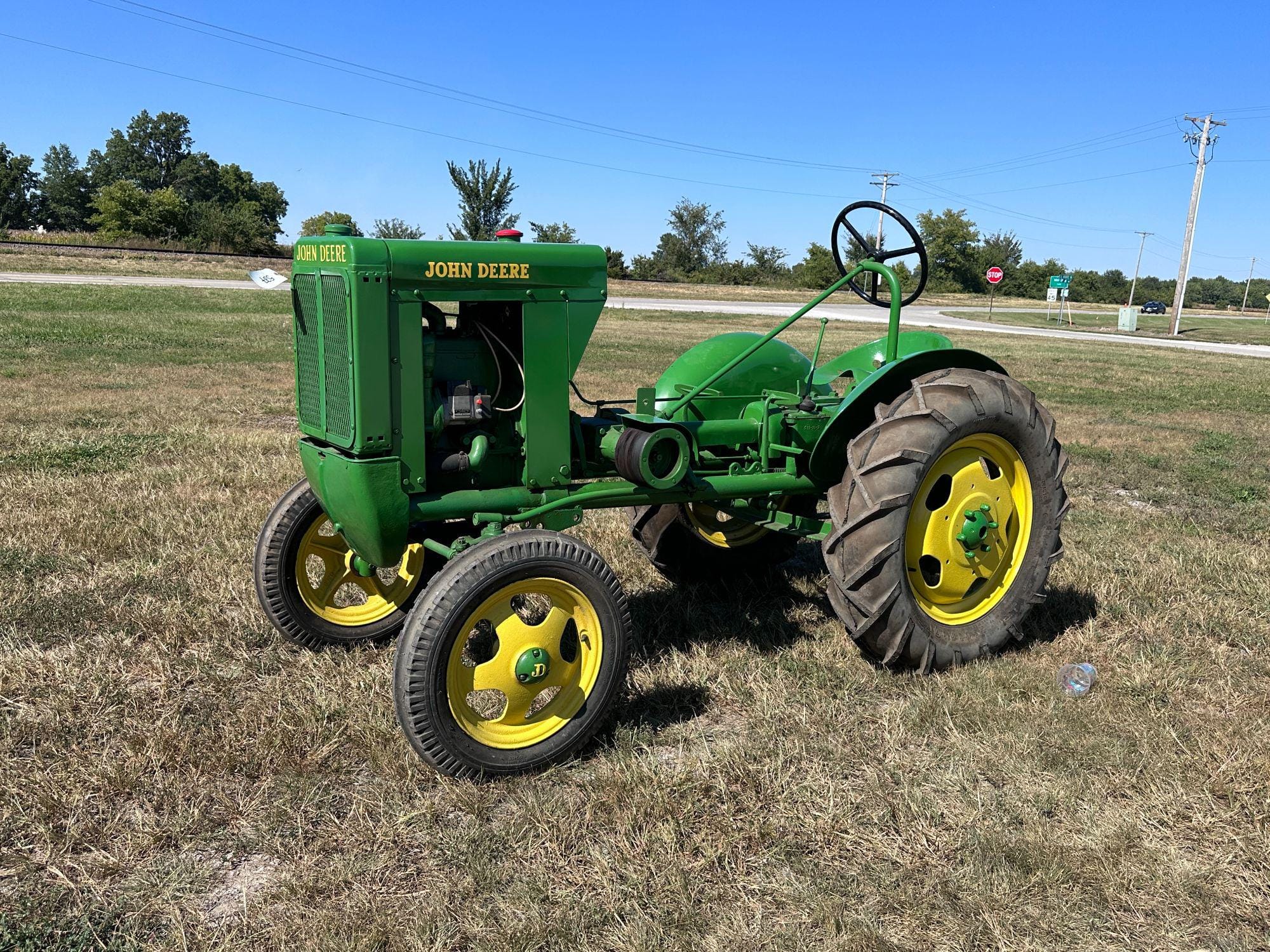 Main image John Deere L