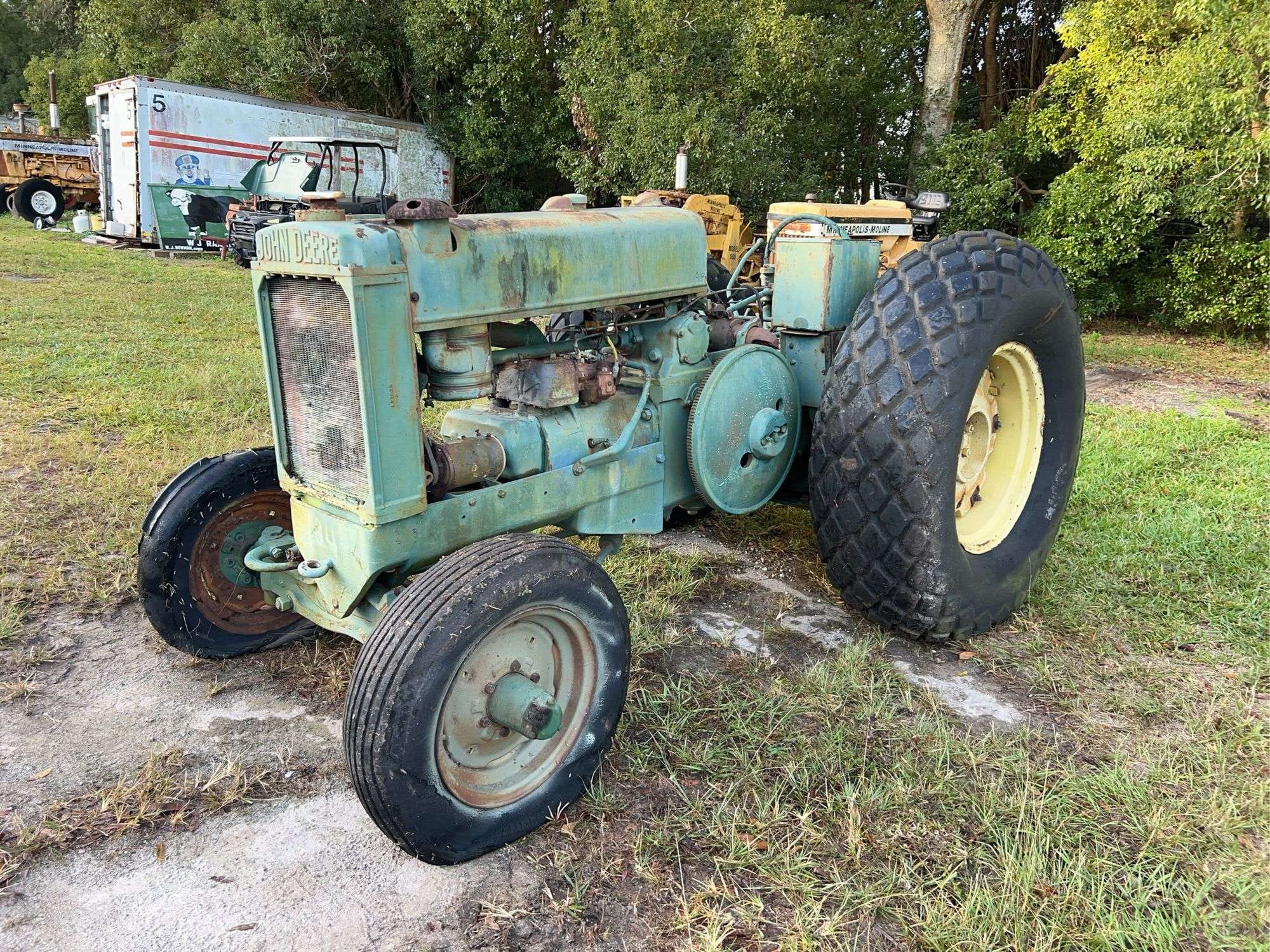 John Deere AO Equipment Image0