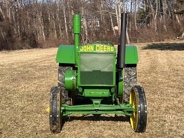Image of John Deere D equipment image 1