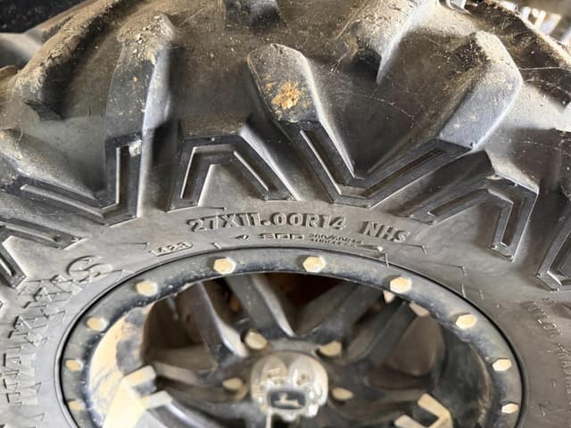 Image of John Deere XUV 835M equipment image 4