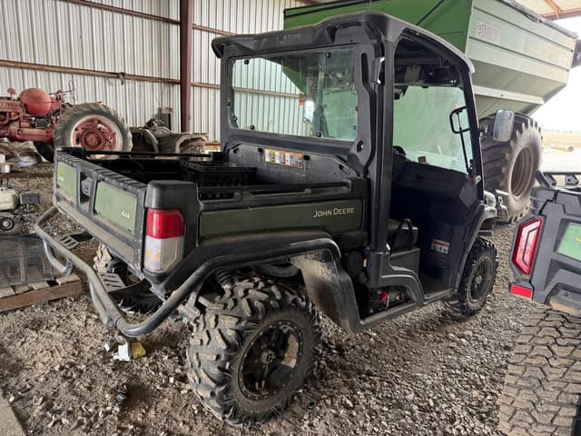 Image of John Deere XUV 835M equipment image 2