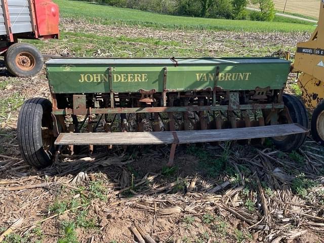 Image of John Deere Van Brunt equipment image 2