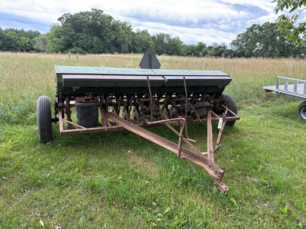 Image of John Deere Van Brunt Primary image