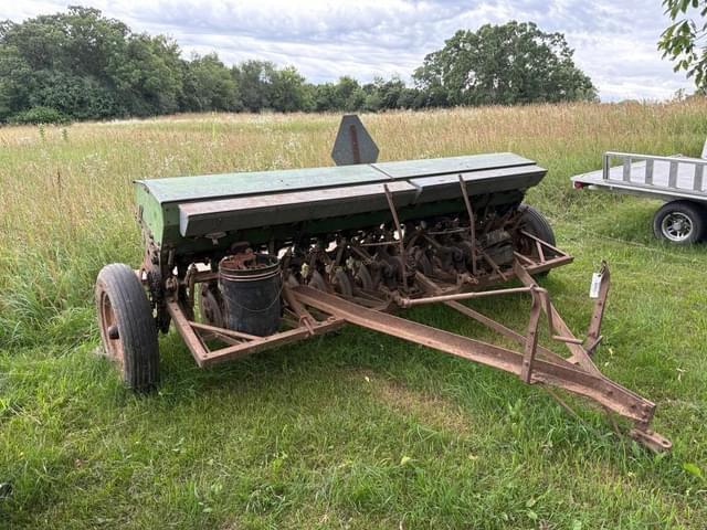 Image of John Deere Van Brunt equipment image 1