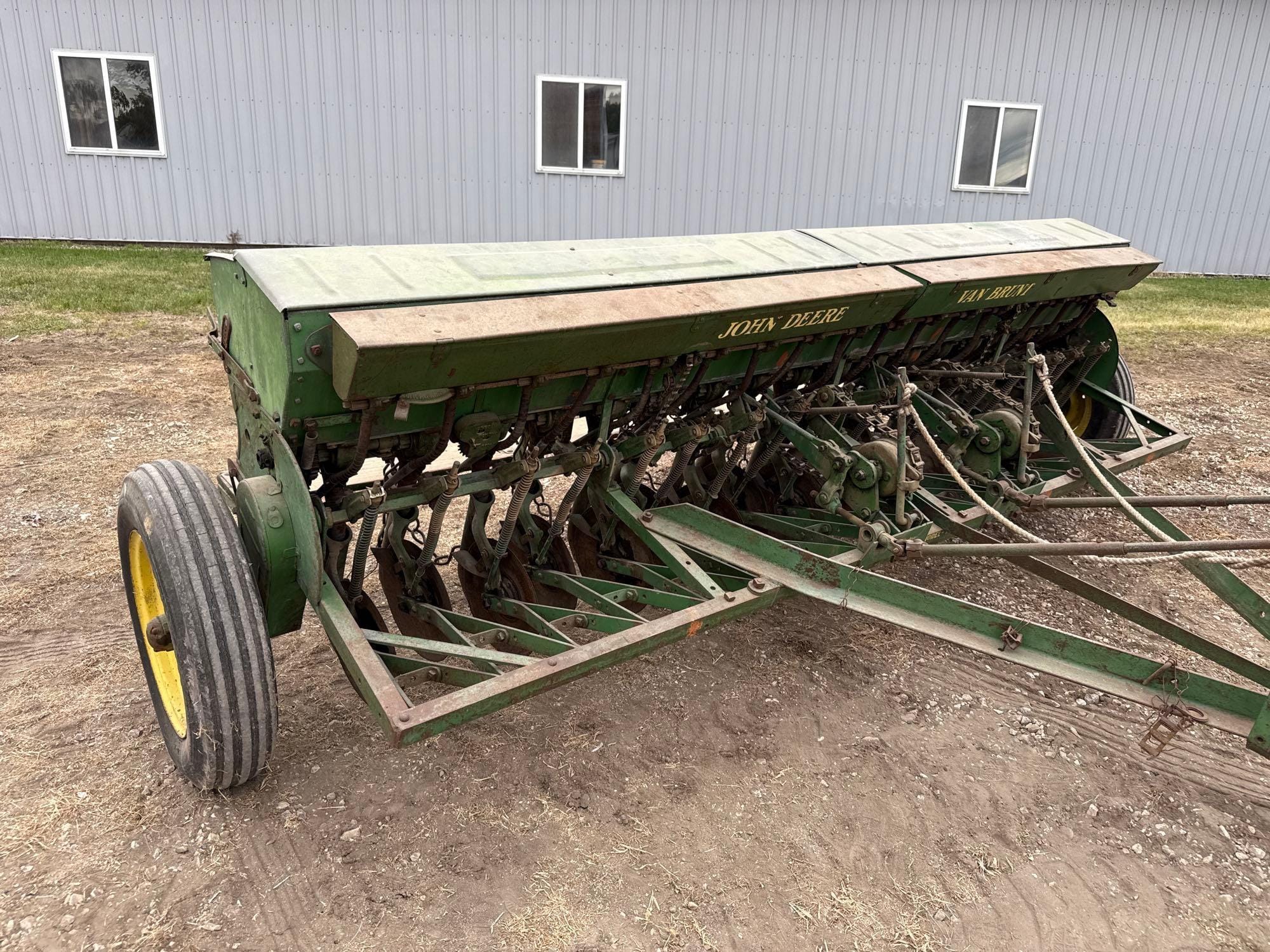 John Deere Van Brunt Equipment Image0