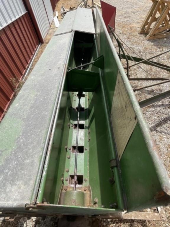 Image of John Deere Van Brunt Image 1
