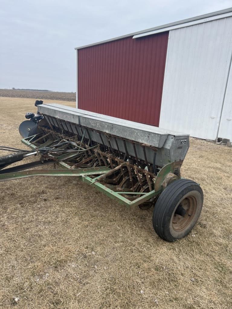 Image of John Deere Van Brunt Image 1