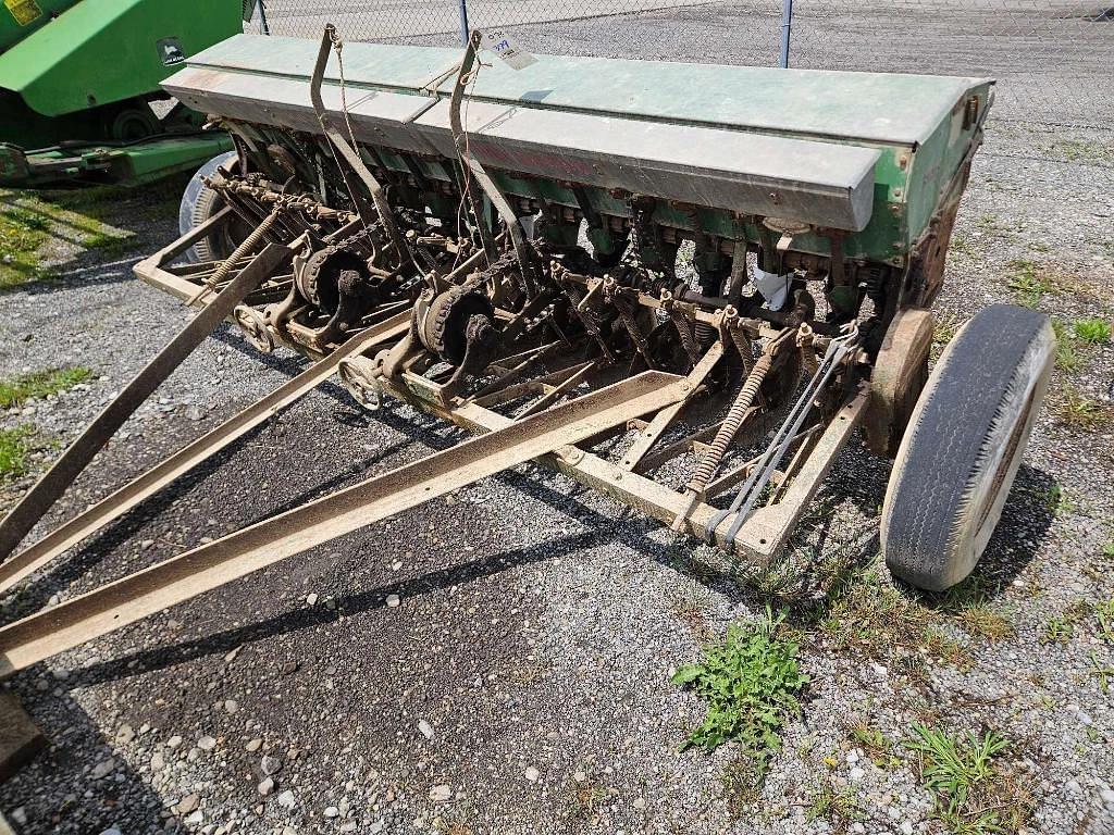 Image of John Deere Van Brunt Image 0