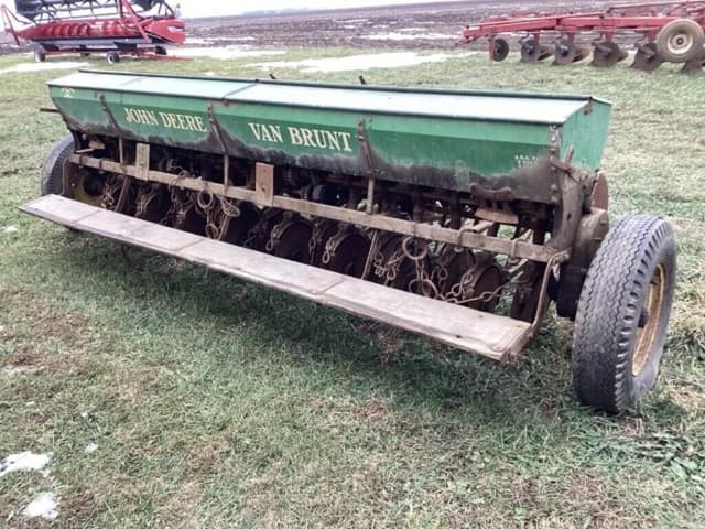 Image of John Deere Van Brunt equipment image 3