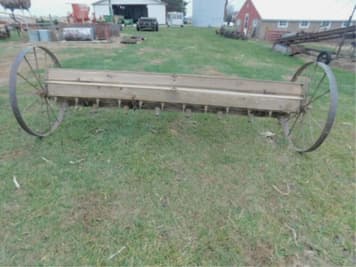 Main image John Deere Van Brunt