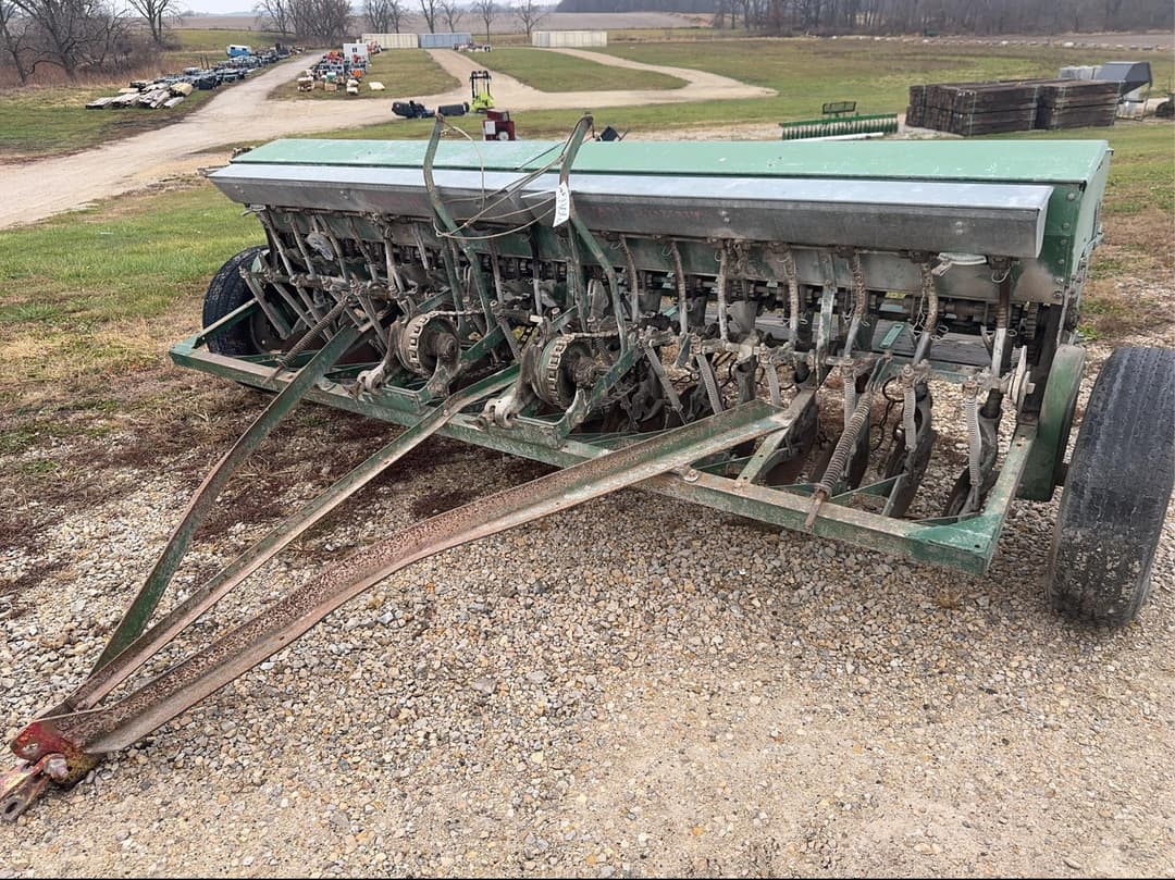 Image of John Deere Van Brunt Primary image