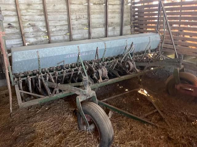 Image of John Deere Van Brunt equipment image 3