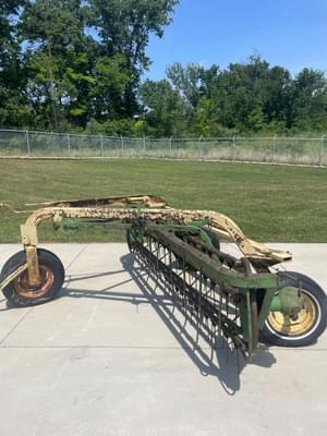 John Deere 640 Image