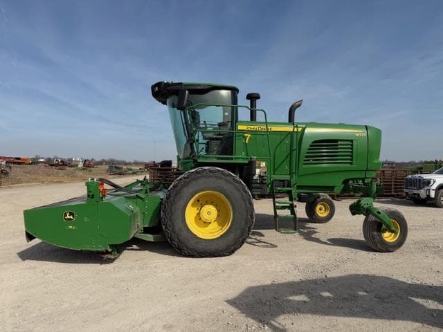 Image of John Deere W235 equipment image 1