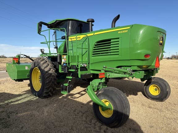 Image of John Deere W235R equipment image 1