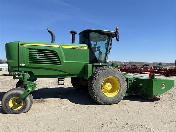 Image of John Deere W260 equipment image 1