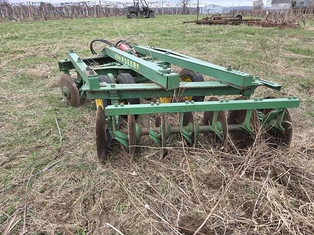 Image of John Deere WH53 equipment image 4