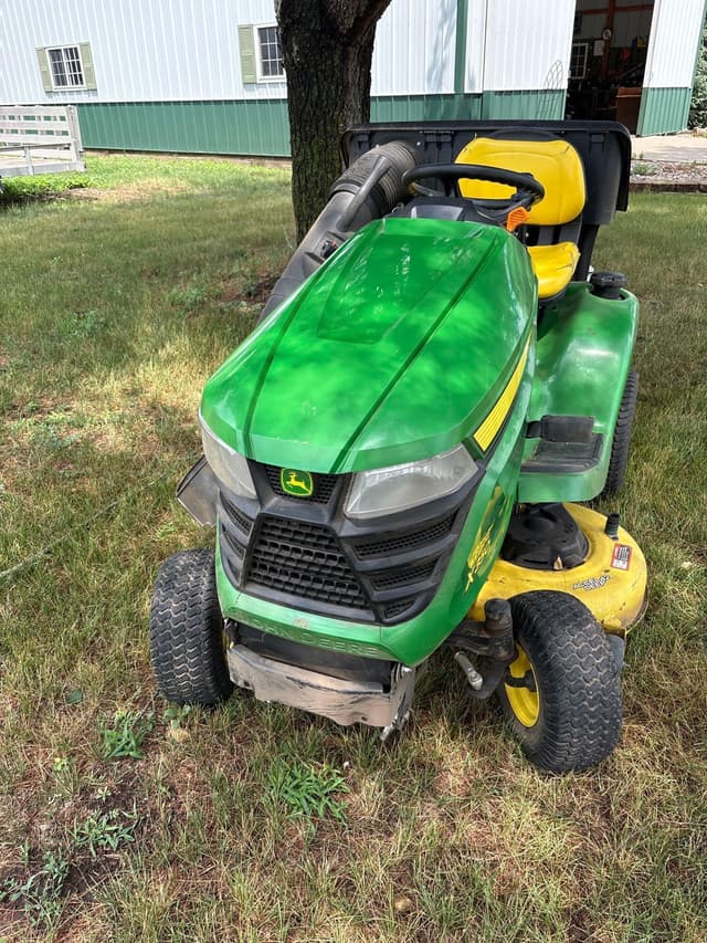 Image of John Deere X350 equipment image 2