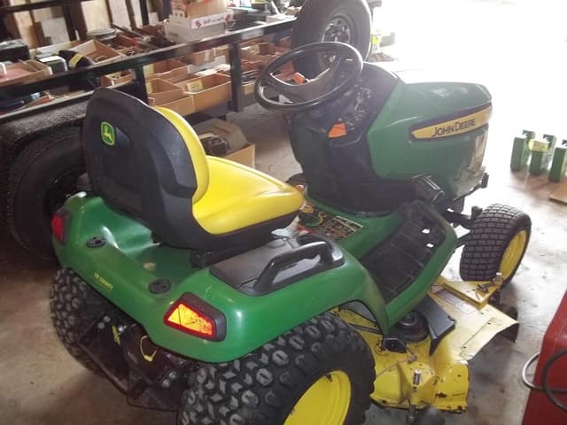 Image of John Deere X530 equipment image 1